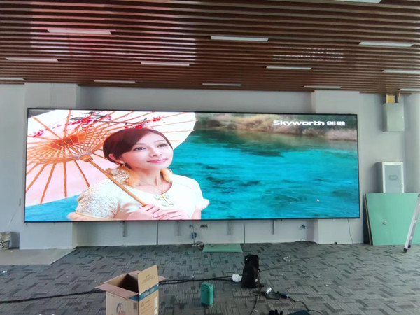 上林P1.53led小间距屏安装案例